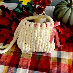 Chunky Yarn Hand Bag | Handmade Crochet Boho Bag |Women’s Purse | Cream White